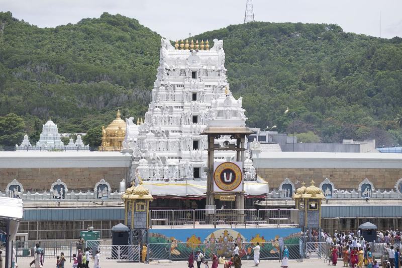 శ్రీ వెంకటేశ్వర స్వామి ఆలయం,తిరుపతి